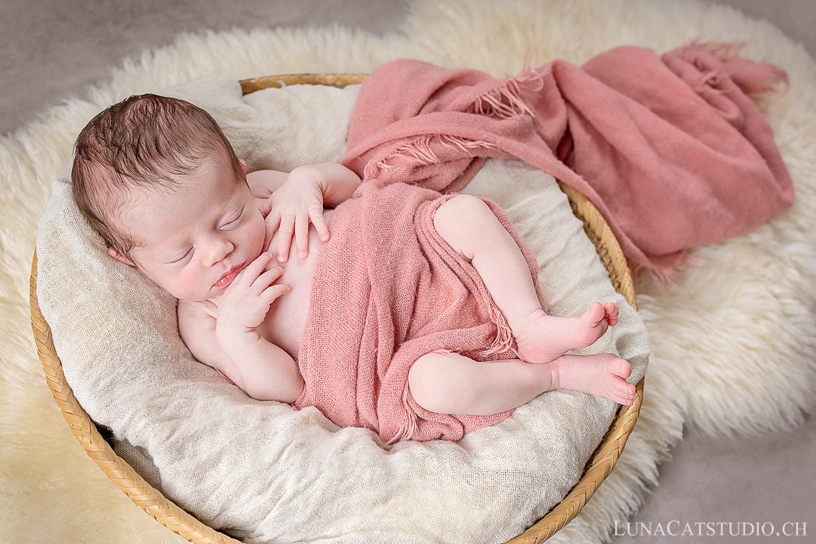 photographe nouveau-né à domicile