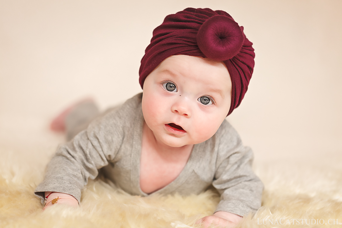 at-home baby photographer at-home baby photographer