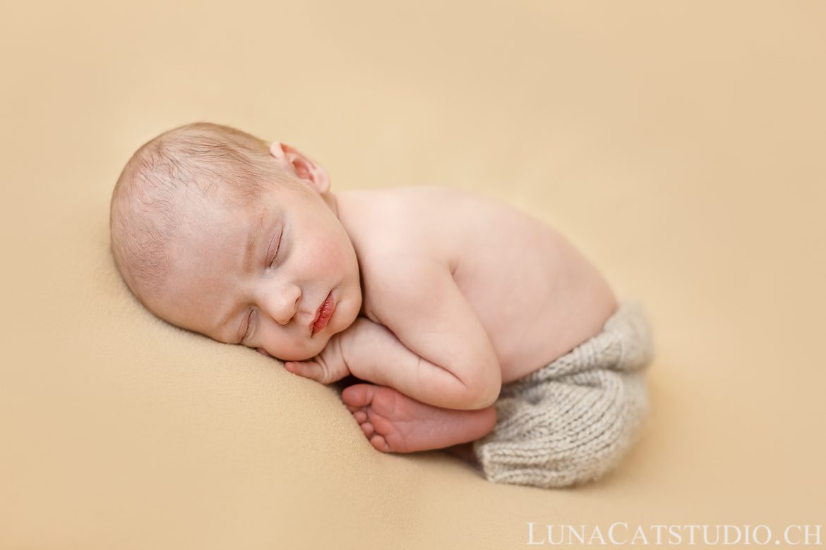 newborn photo montreux