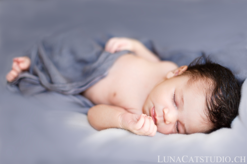 séance photo nouveau-né bébé