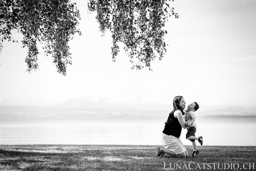 family photo lake lausanne vaud geneva