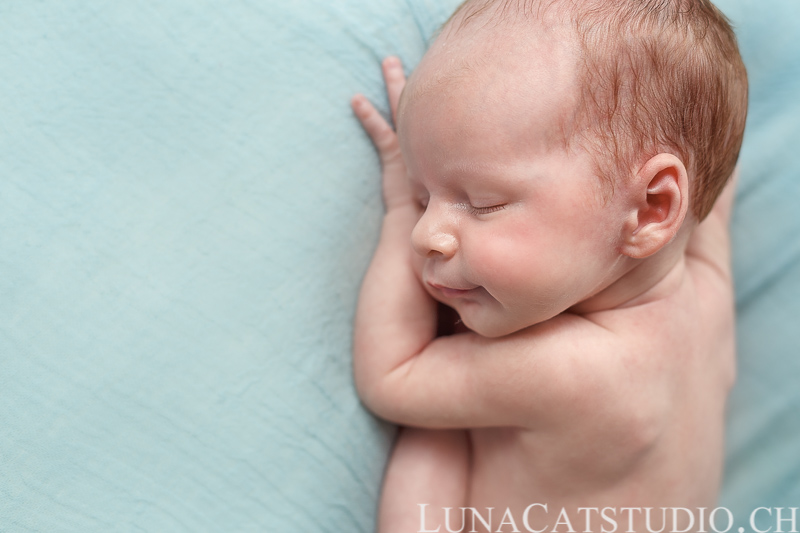 neuchatel newborn photo session Valentino