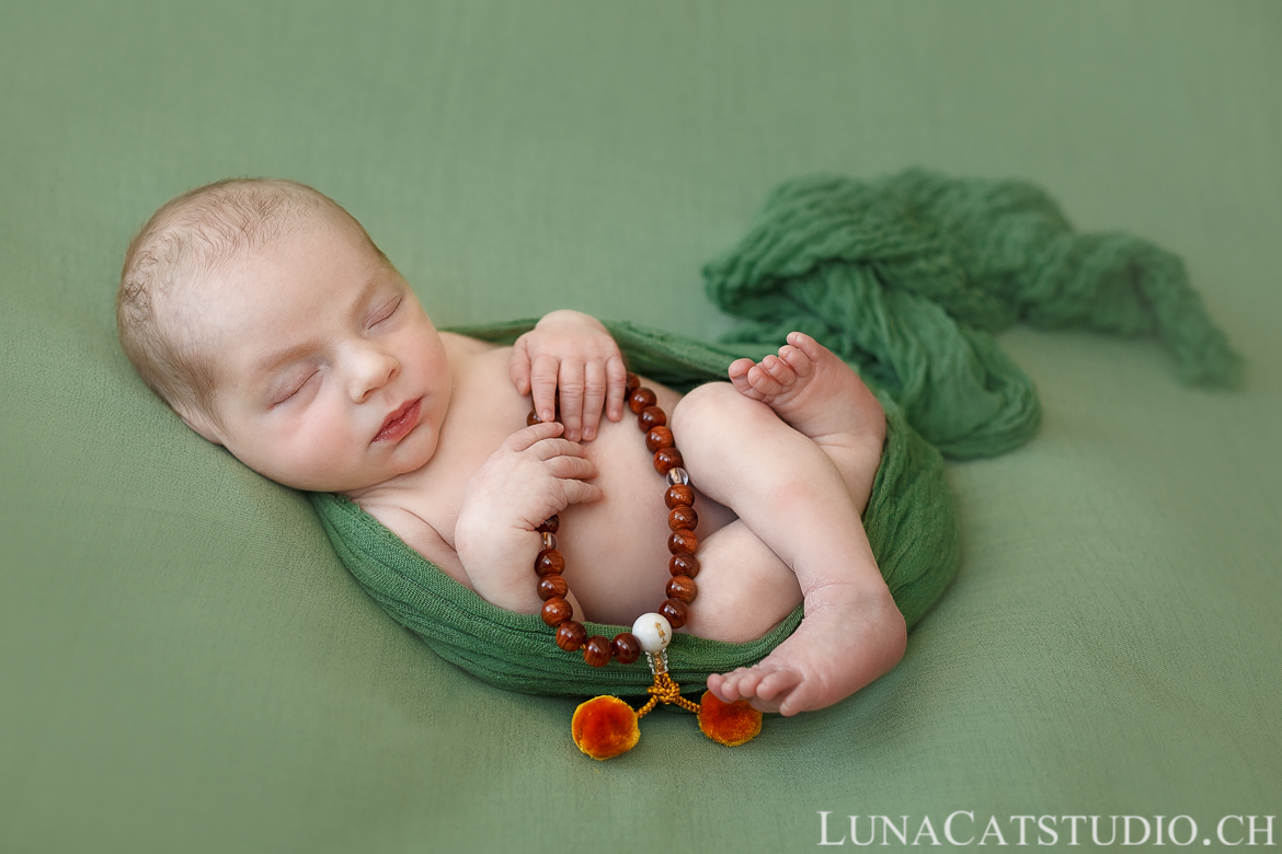 newborn photo montreux