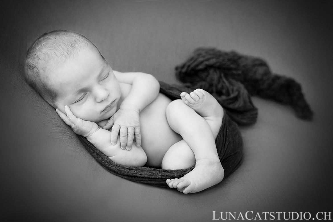 newborn photo montreux