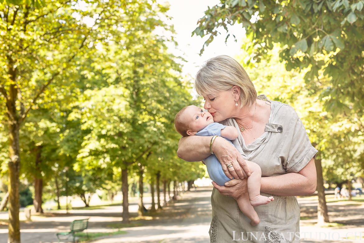 geneva photo session family parc Bastions